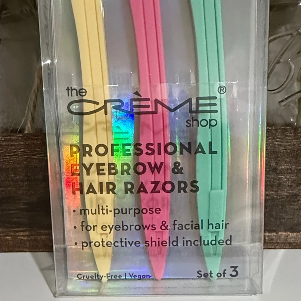 The Crème Shop Eyebrow & Facial Hair Razors – 3 Pack - NIB